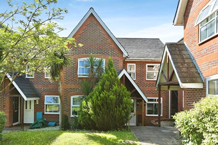 2 Bedroom Terraced House For Sale In Seaward Road, Southampton, SO19