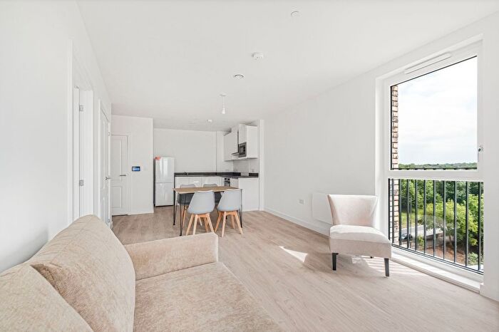 1 Bedroom Flat To Rent In Block B Belgrave Village, Griffiths Close, Birmingham, B12