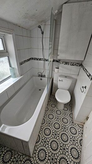 3 Bedroom Terraced House To Rent In Chaucer Road, Gillingham, ME7