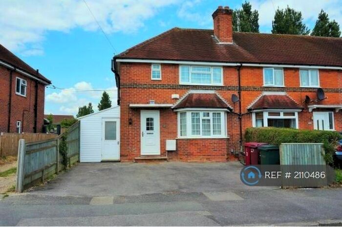 3 Bedroom End Of Terrace House To Rent In Callington Road, Reading, RG2