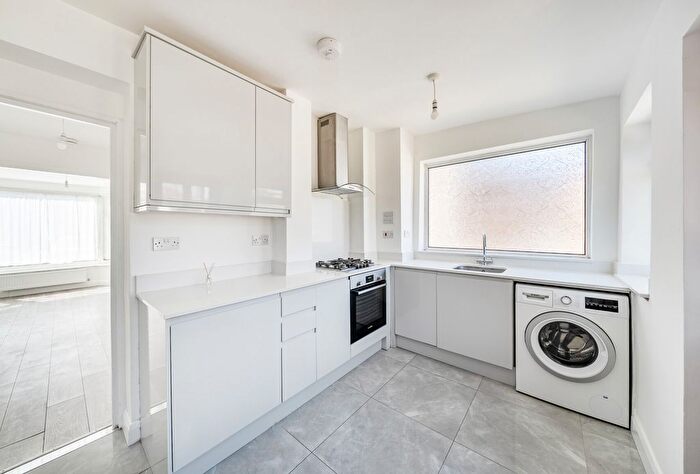 3 Bedroom Semi Detached House For Sale In Calder Gardens, Edgware, HA8