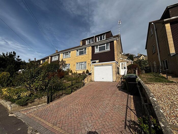 4 Bedroom Semi Detached House For Sale In Leighton Road, Bath, BA1