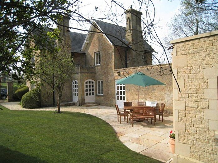 4 Bedroom Detached House To Rent In Swerford Park, Swerford, Chipping Norton, Oxon, OX7