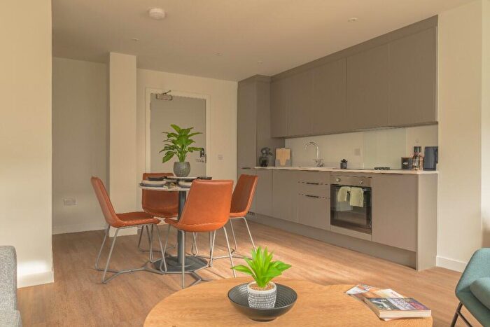 1 Bedroom Apartment To Rent In Dalian, St. Vincent Street, Glasgow, G3