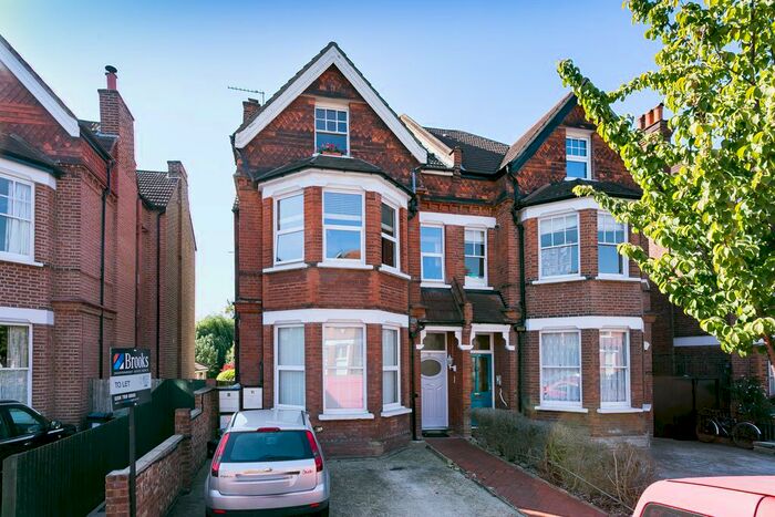1 Bedroom Flat To Rent In Pinfold Road, London, SW16