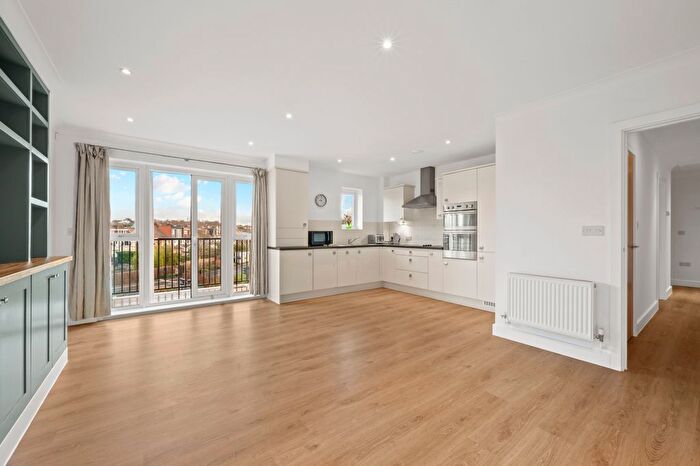 1 Bedroom Flat To Rent In St. Catherines Close, London, SW20