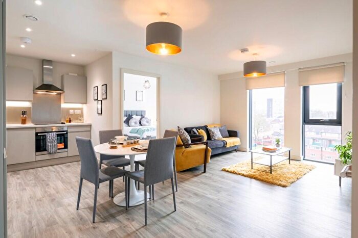 3 Bedroom Apartment To Rent In The Trilogy Ellesmere Street, Manchester, Greater Manchester, M15
