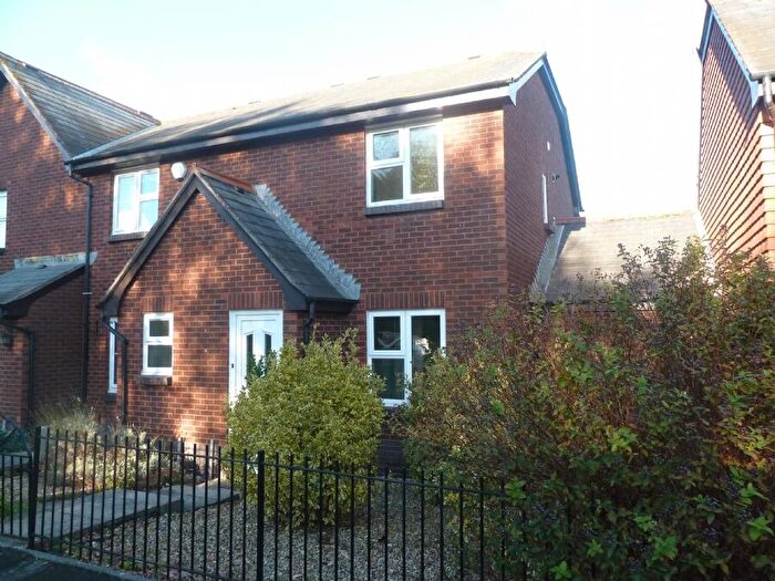 2 Bedroom Terraced House To Rent In Alphington, EX2