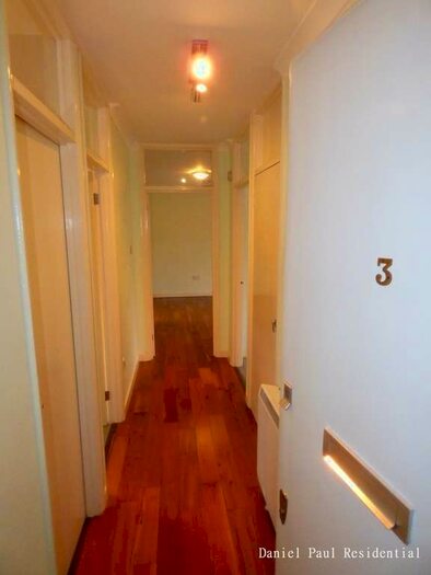 2 Bedroom Flat To Rent In Darwin Road, W5