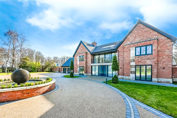 6 Bedroom Detached House For Sale In Moss Lane, Churchtown, Southport, Lancashire, PR9