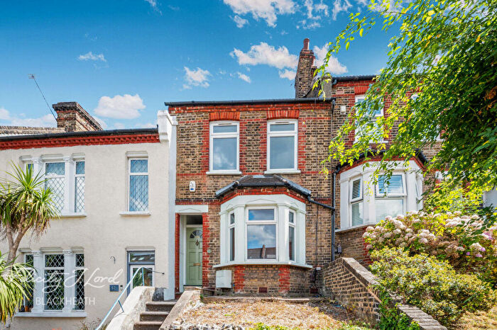 2 Bedroom Terraced House For Sale In Eglinton Hill, Shooters Hill, SE18