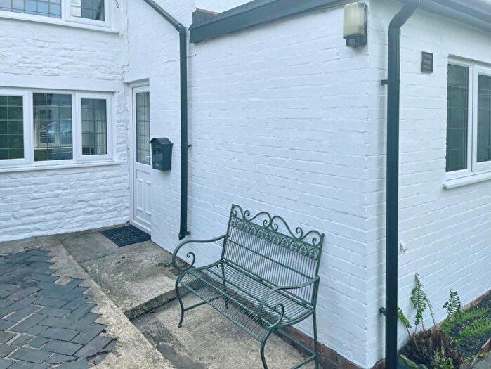 2 Bedroom Cottage To Rent In The Green, Long Marston, CV37