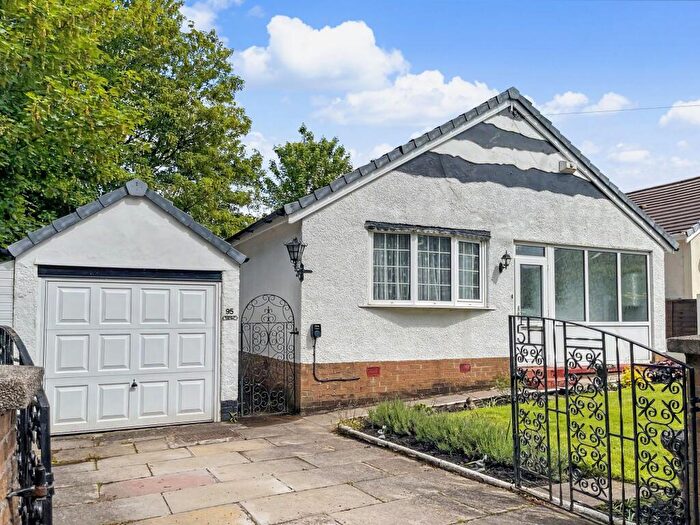 2 Bedroom Bungalow For Sale In Kersal Road, Salford, M7