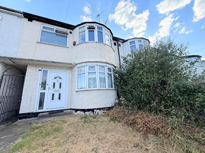 1 Bedroom Terraced House To Rent In Browning Road, Luton, LU4