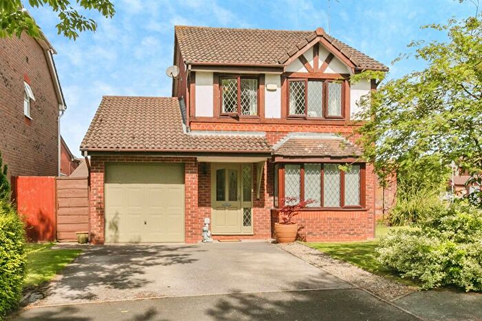 3 Bedroom Detached House For Sale In Churton Close, Northwich, CW9