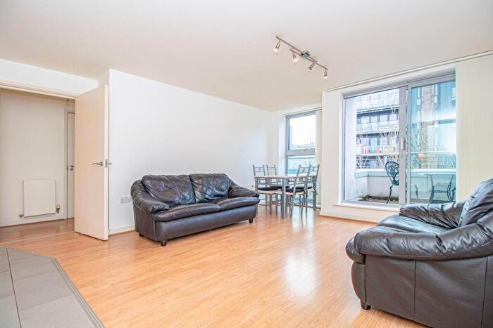 1 Bedroom Apartment To Rent In Wenlock Road, London, N1
