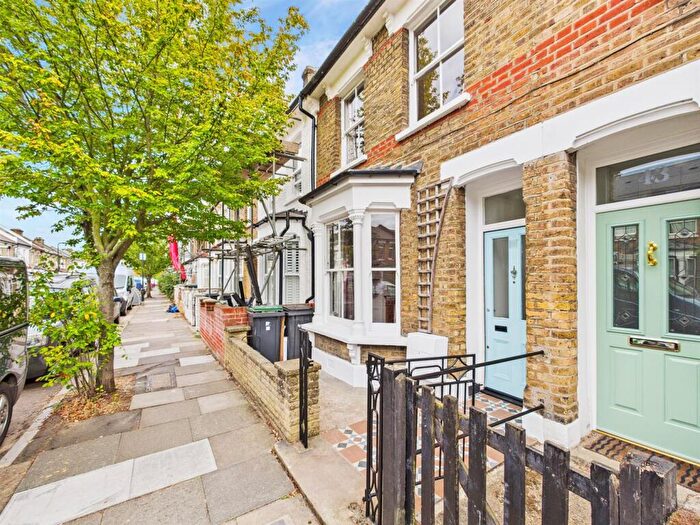 2 Bedroom House To Rent In Elmar Road, London, N15