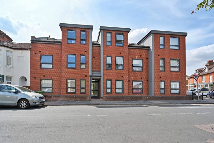 1 Bedroom Flat For Sale In Marlborough Road, Forester House, WD18