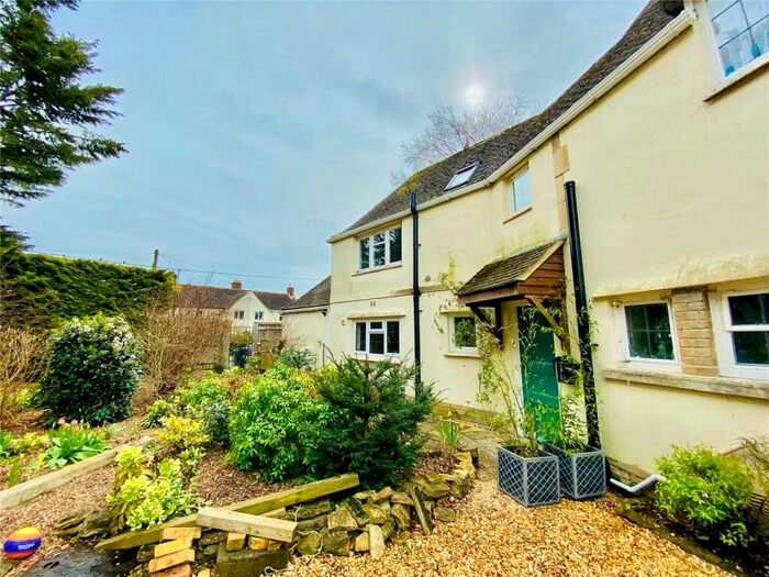 3 Bedroom Semi-Detached House To Rent In Bushey Row, Bampton, Oxfordshire, OX18