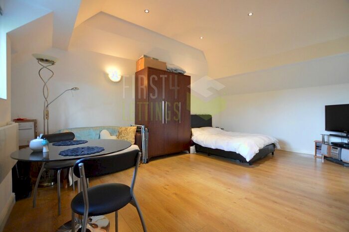 1 Bedroom Studio To Rent In St. James Road, Highfields, LE2