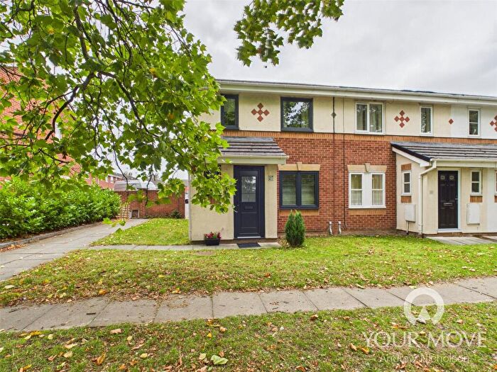 3 Bedroom End Of Terrace House To Rent In Monarch Close, Crewe, Cheshire, CW2