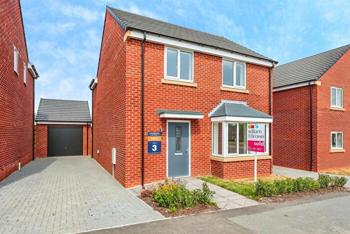 4 Bedroom Detached House For Sale In Kenbrook Road, Hucknall, Nottingham, NG15