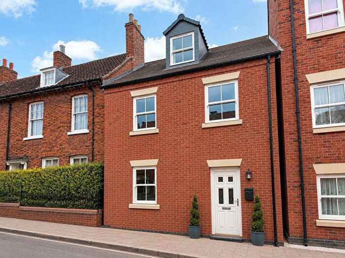 5 Bedroom Block Of Apartments For Sale In Swinegate, Grantham, NG31