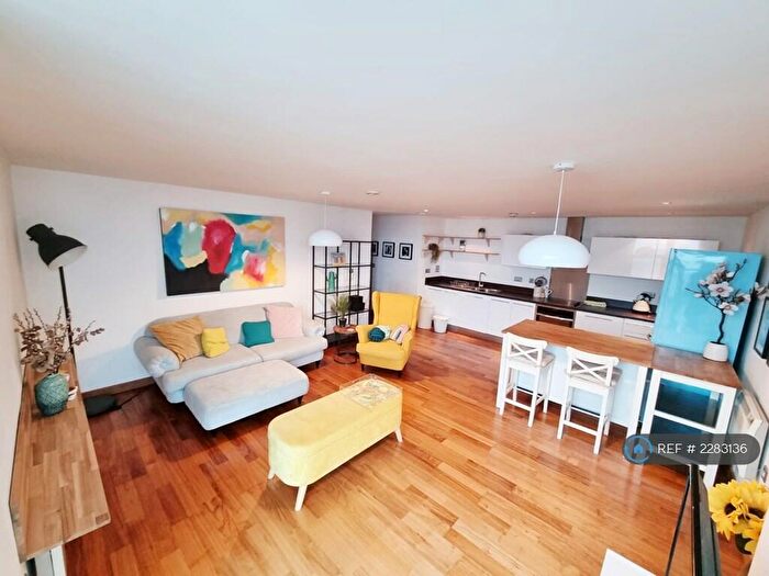 2 Bedroom Flat To Rent In The St. George Building, Leeds, LS1