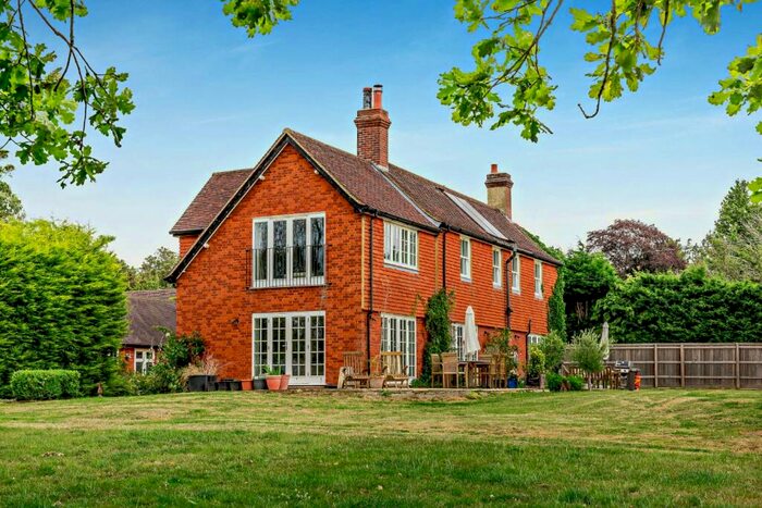 4 Bedroom Detached House For Sale In Guildford Road, Rudgwick, Horsham, West Sussex, RH12