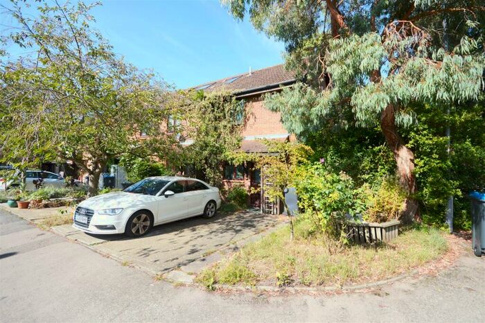 2 Bedroom Terraced House To Rent In Haygreen Close, Kingston Upon Thames, KT2