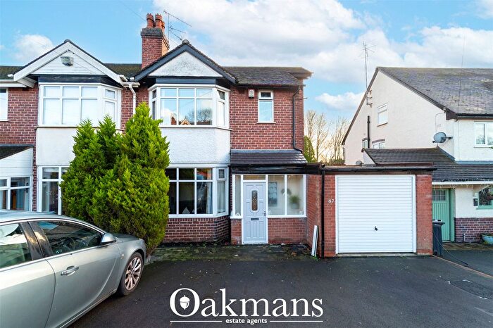 3 Bedroom Semi Detached House For Sale In Woodland Road, Northfield, Birmingham, West Midlands, B31