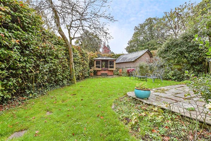 4 Bedroom Semi-Detached House For Sale In Tibbs Court Lane, Matfield, Tonbridge, Kent, TN12