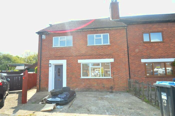 3 Bedroom Semi-Detached House To Rent In Larch Close, Warlingham, Surrey, CR6