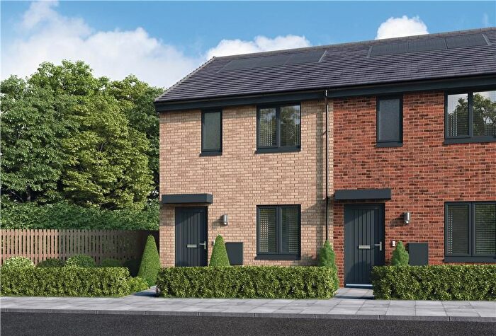 3 Bedroom Mews For Sale In "Halston End Millerpark" At Abbotsford Road, Clydebank, G81