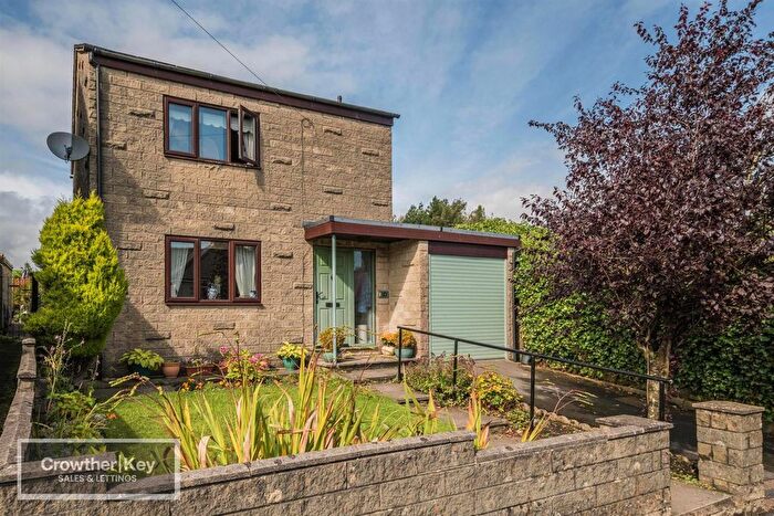 3 Bedroom Detached House For Sale In Macclesfield Old Road, Buxton, SK17