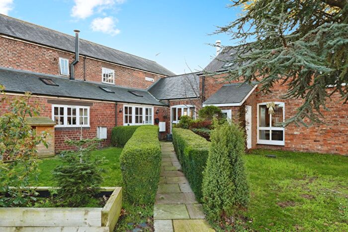 4 Bedroom Barn Conversion For Sale In The Stables, Bowling Bank, Wrexham, LL13