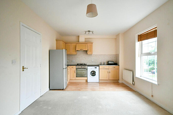2 Bedroom Apartment To Rent In North Swindon, SN25