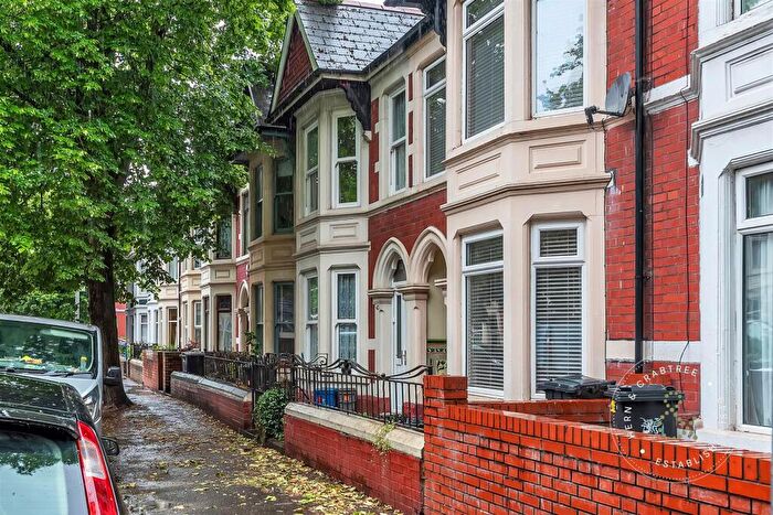 3 Bedroom Terraced House For Sale In Courtenay Road, Splott, Cardiff, CF24