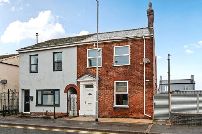 3 Bedroom Semi Detached House For Sale In Fleet Street, Holbeach, Spalding, PE12