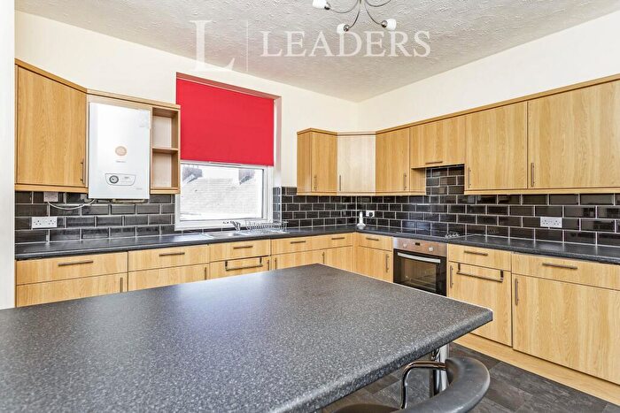 2 Bedroom Flat To Rent In Marmion Road, Southsea, PO5