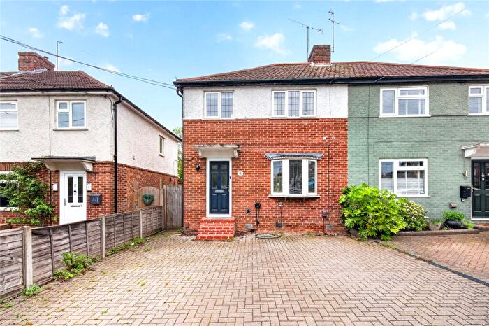 3 Bedroom Semi-Detached House For Sale In Rounds Hill, Wokingham Road, Bracknell, Berkshire, RG42