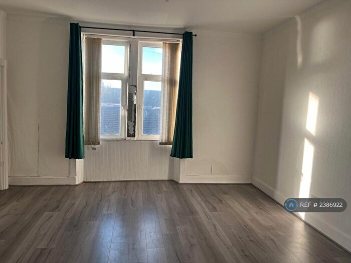 1 Bedroom Flat To Rent In Ailsa Buildings, Girvan, KA26