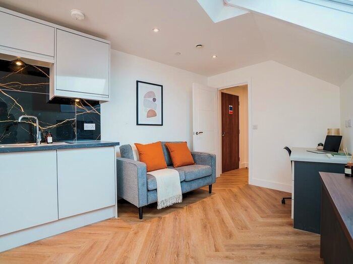 1 Bedroom Apartment To Rent In Apt, Butts Court #, LS1