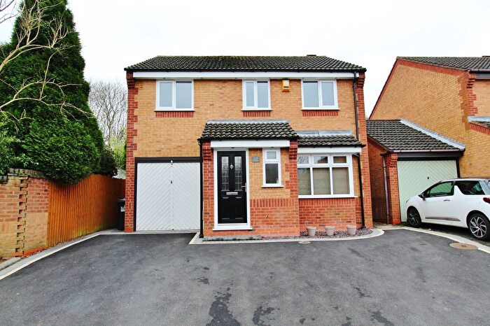 4 Bedroom Detached House To Rent In Rutland Drive, Fazeley, B78