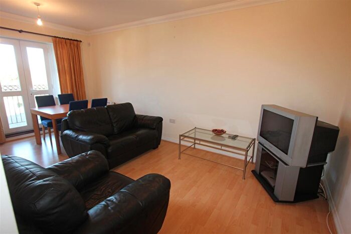 2 Bedroom Flat To Rent In Rose Bates Drive, London, NW9