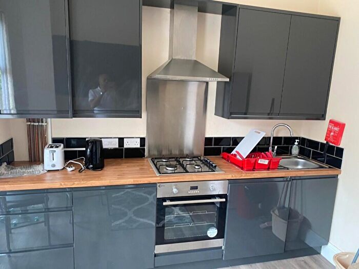 5 Bedroom Semi-Detached House To Rent In Brighton Grove, Manchester, Greater Manchester, M14