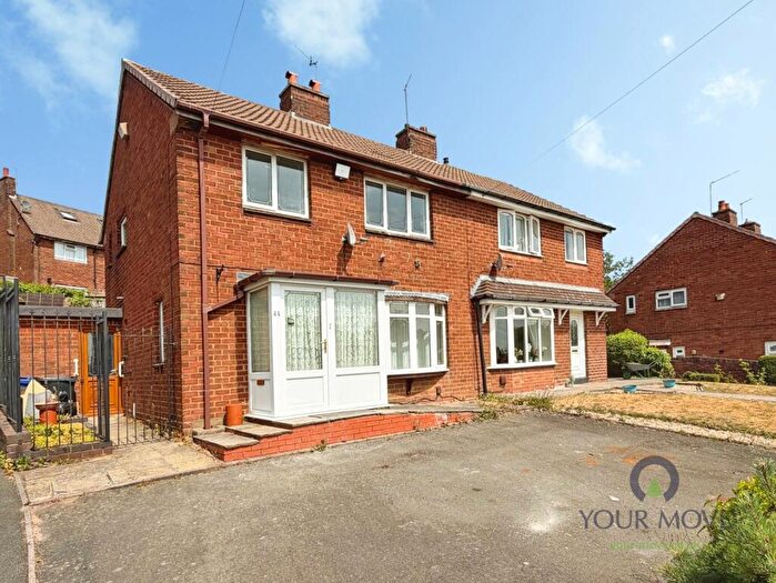 3 Bedroom Semi-Detached House To Rent In Heathcliff Road, Dudley, West Midlands, DY2