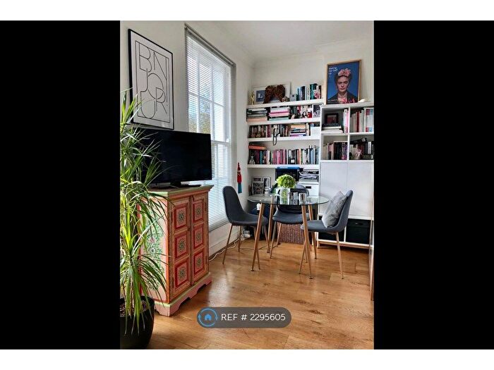 1 Bedroom Flat To Rent In Shoreditch, London, E2