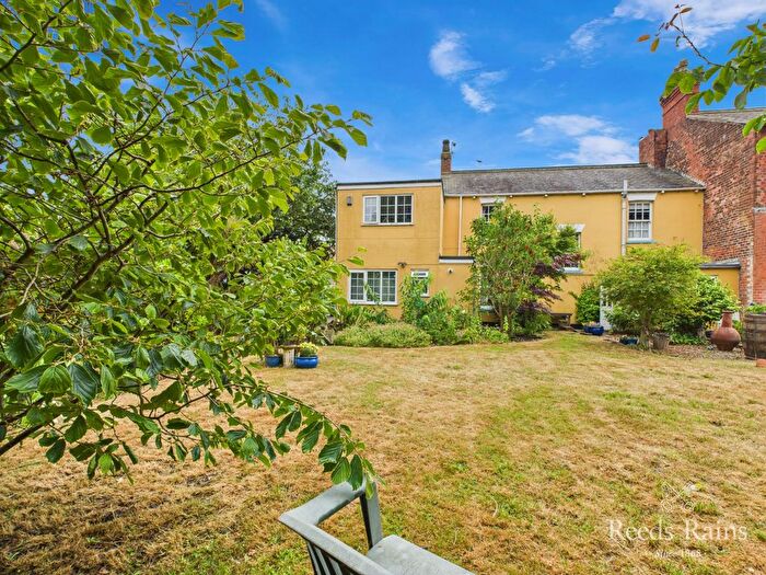 5 Bedroom Semi-Detached House For Sale In George Street, Hedon, Hull, East Yorkshire, HU12
