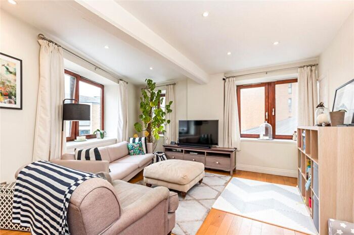 2 Bedroom Apartment For Sale In Gun Wharf, Wapping High Street, London, E1W